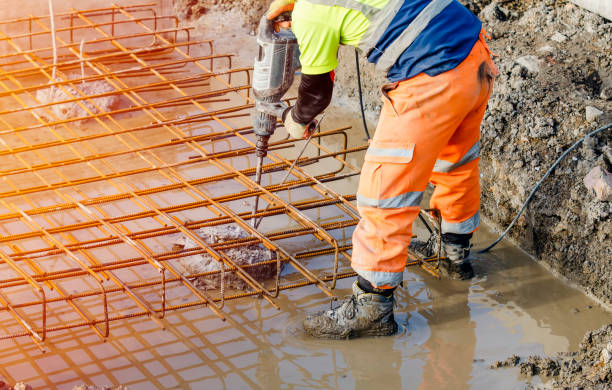Best Concrete Crack Repair  in Anamosa, IA